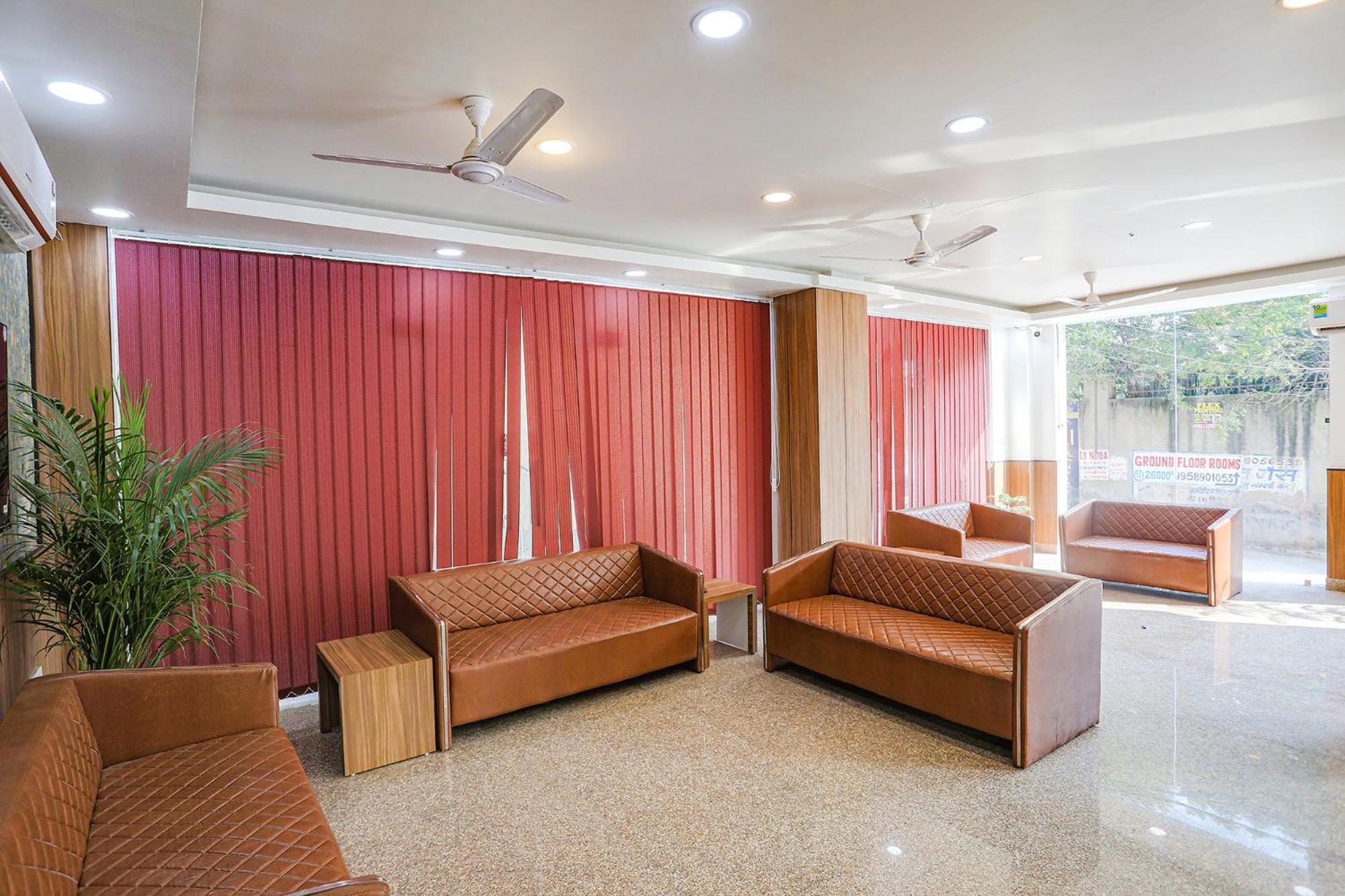 Fabhotel Unique Stay Noida Exteriör bild